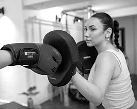 studyo-pilates-bostanli-kickboks